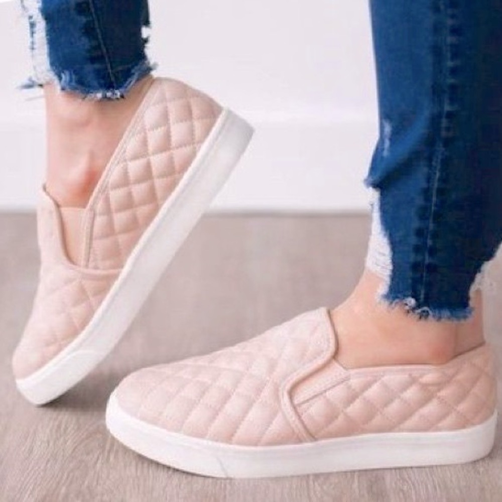 NEW Sam Edelman Ezzie velvet quilted sneakers, pink/blush, Size 8, NWOT‎